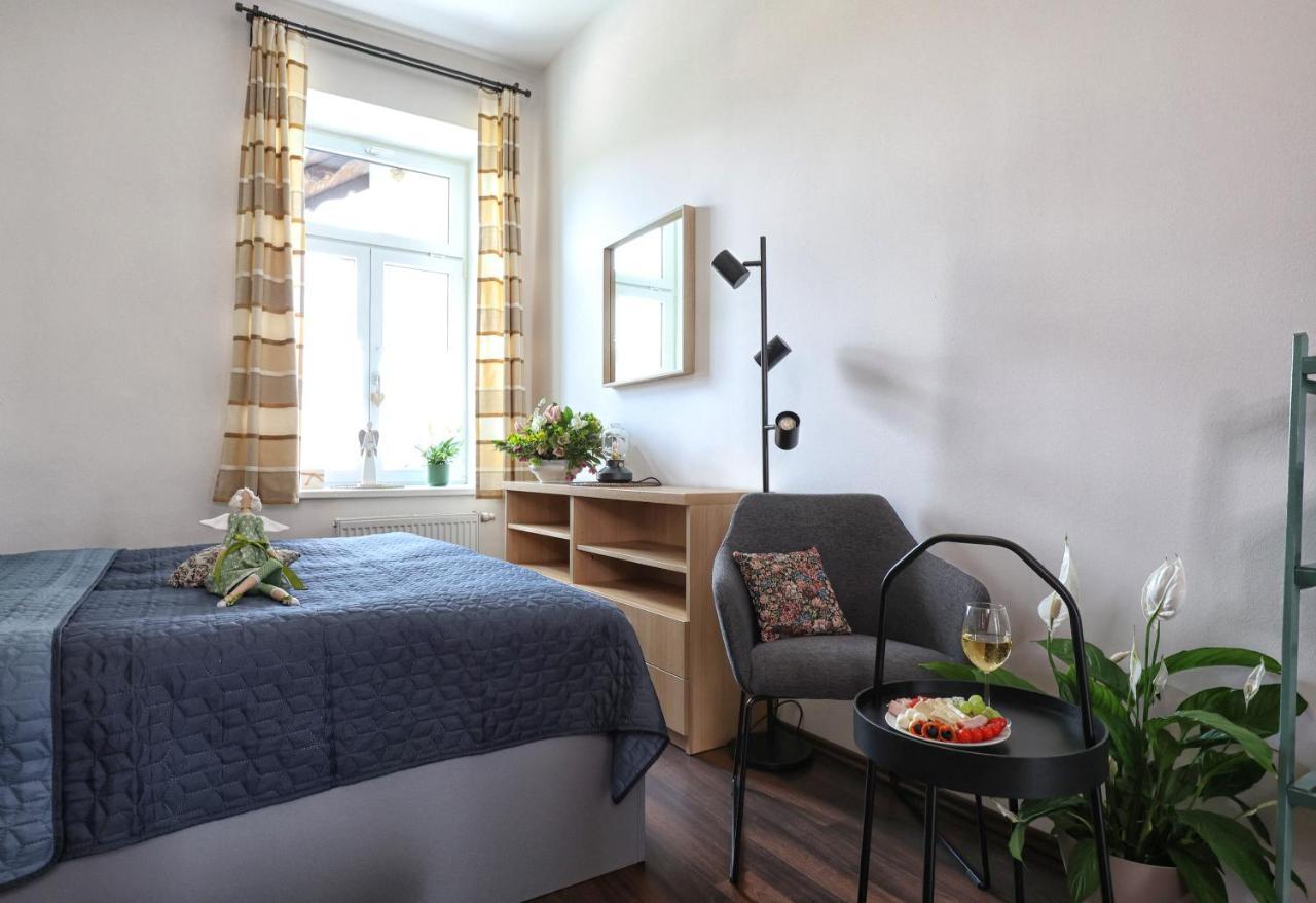 Apartmany U Aloise โดลนี โมราวา ภายนอก รูปภาพ